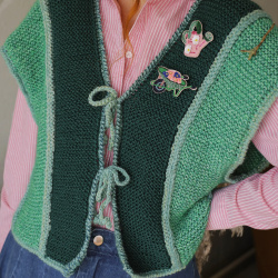 Green Handmade Knitted Vest | M/L