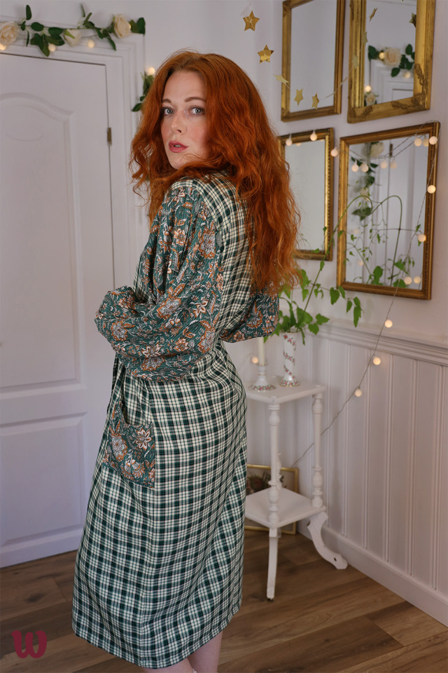 Green Mellow Midi Sample Dress | S/M