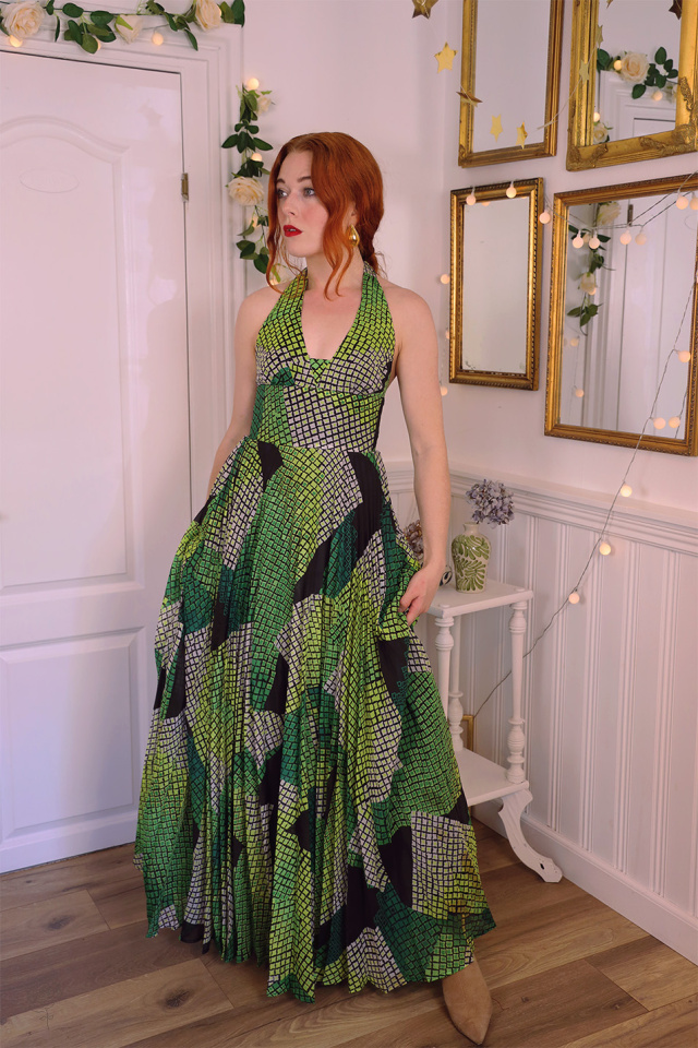 Green Square Graphical 70's Maxi Gown | XS