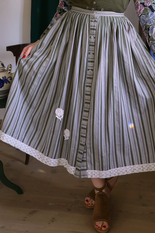 Earthy Green Striped Vintage Skirt | S
