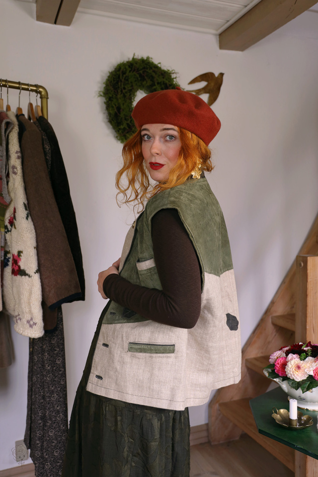 Green Suede Linen Vintage Waistcoat | S/M
