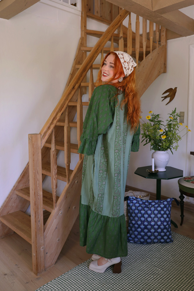 Redyed Unnamed Dress Design | XL