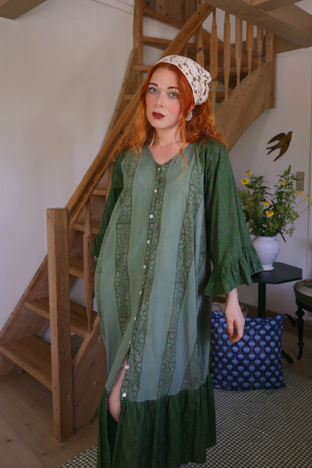 Redyed Unnamed Dress Design | XL