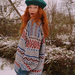 Grey Patterned Handknitted Vintage Sweater | XXL/XXXL