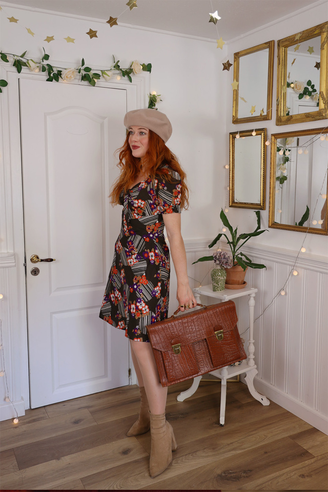 Groovy Brown Floral 70's Mini | S