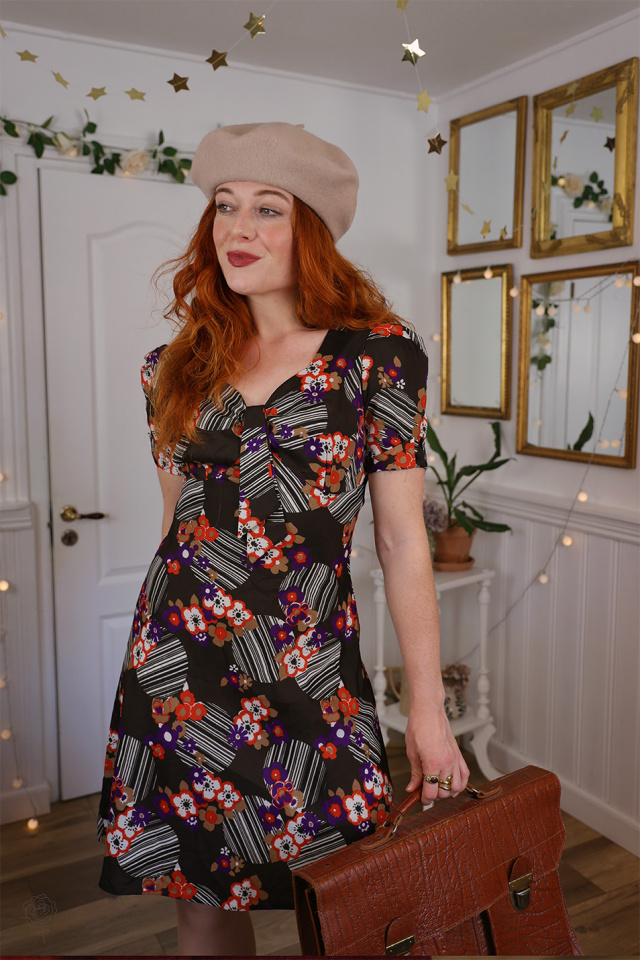 Groovy Brown Floral 70's Mini | S