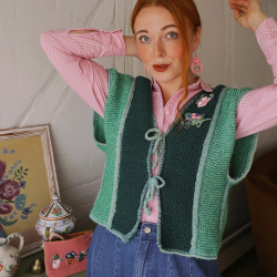 Green Handmade Knitted Vest | M/L