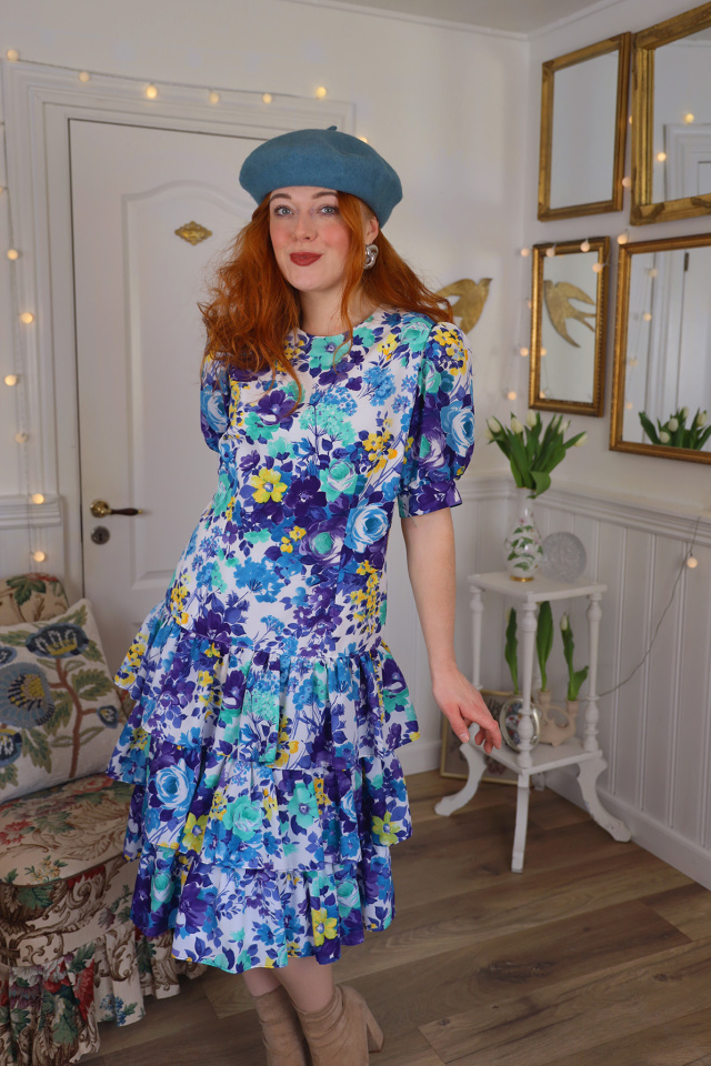 Happy Blue Floral Vintage Dress | S/M