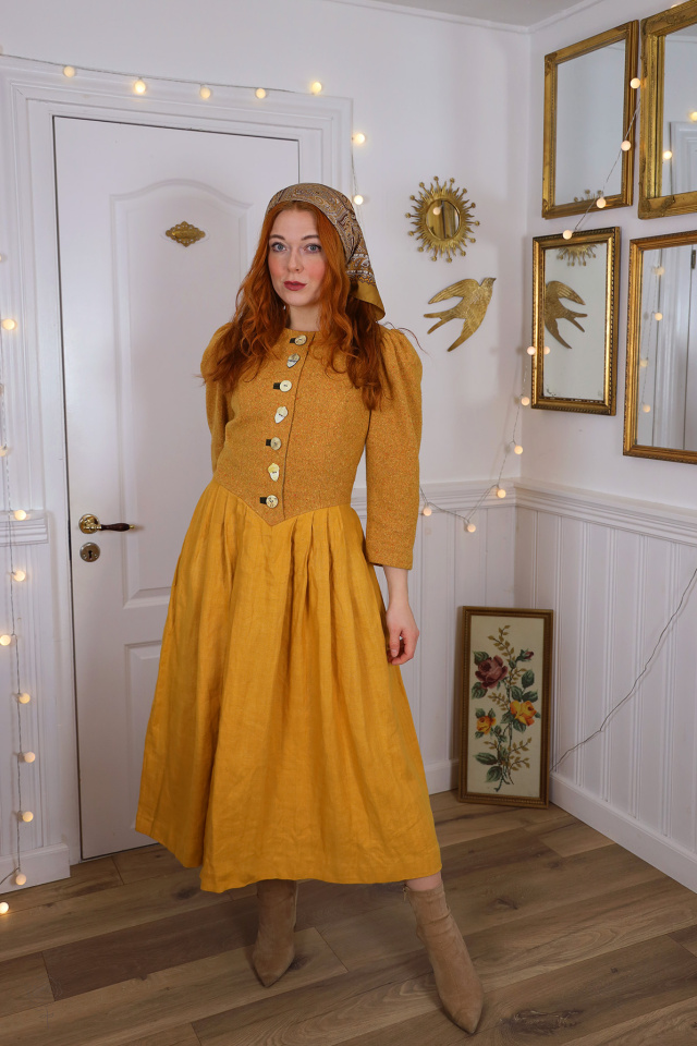 Happy Yellow Thick Vintage Gown | S