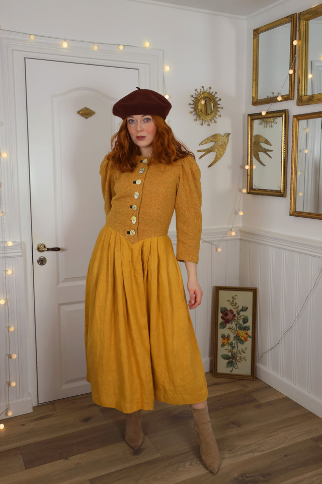 Happy Yellow Thick Vintage Gown | S