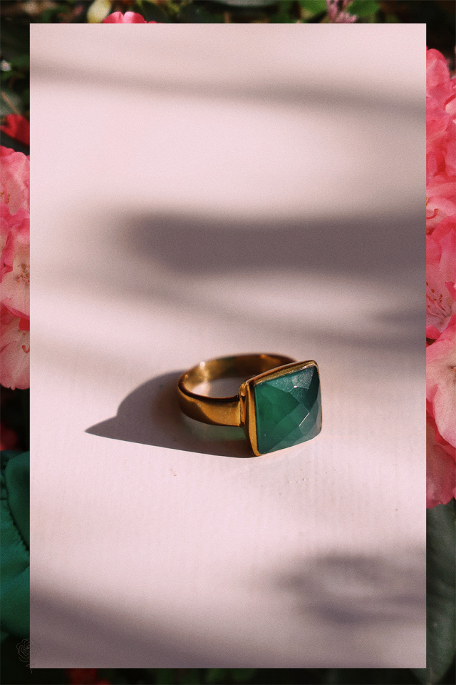 Jade Square Ring 