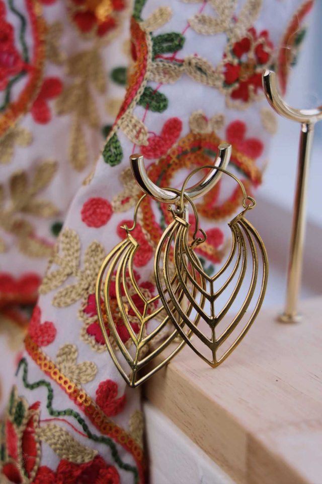 Earthy Leaf Earrings | Silver &amp; Brass