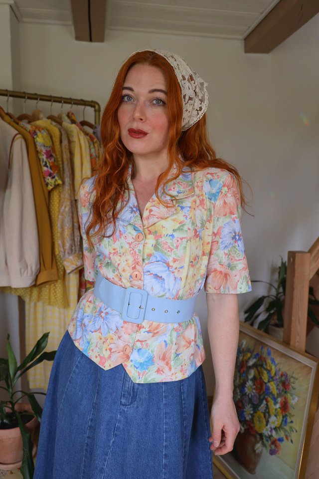 Light Floral Vintage Blazer Top | M