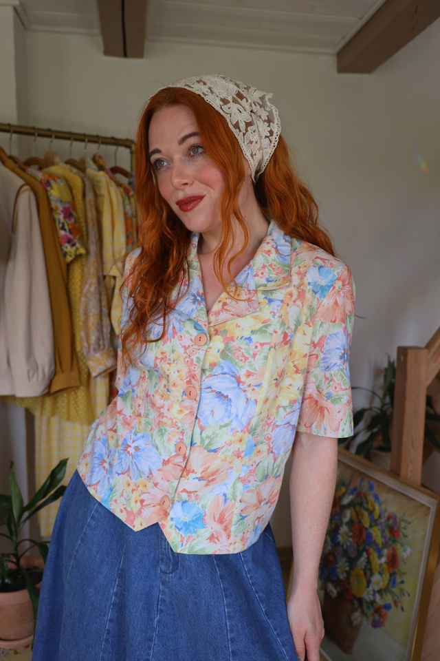 Light Floral Vintage Blazer Top | M