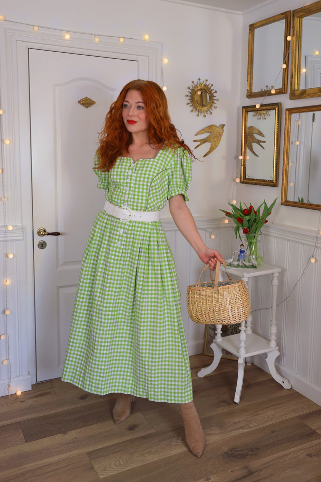 Light Green Gingham Vintage Dress | L