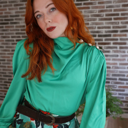 Light Green Elegante Blouse | S-M