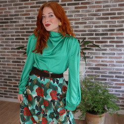 Light Green Elegante Blouse | S-M