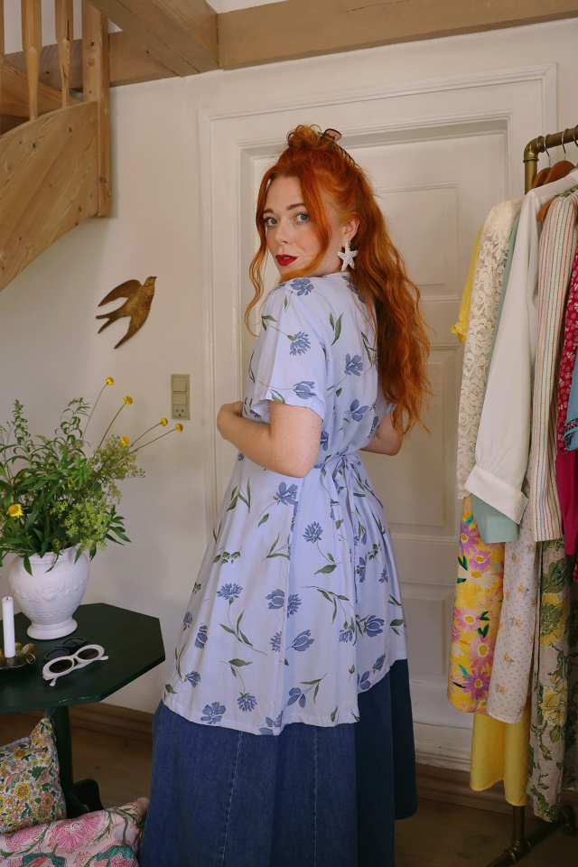 Lilac Floral 90's Vintage Mini | M