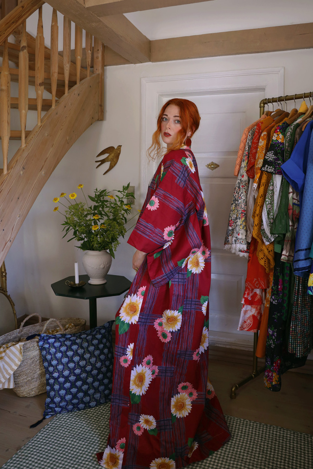 Long Red Floral Vintage Kimono | M-XXL