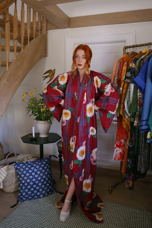 Long Red Floral Vintage Kimono | M-XXL