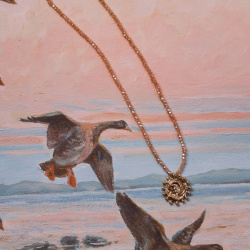 Medal Pearl Necklace 