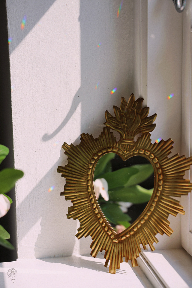 Heart Brass Mirror | Medium