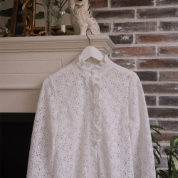 Mellow Lace Blouse 