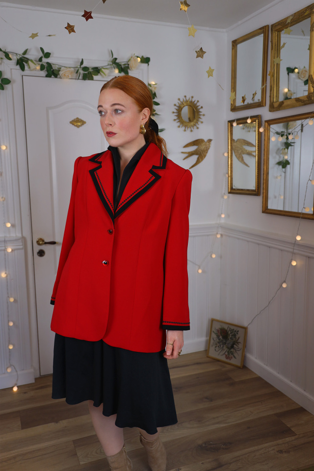 Merry Elegant Red Vintage Blazer | M/L