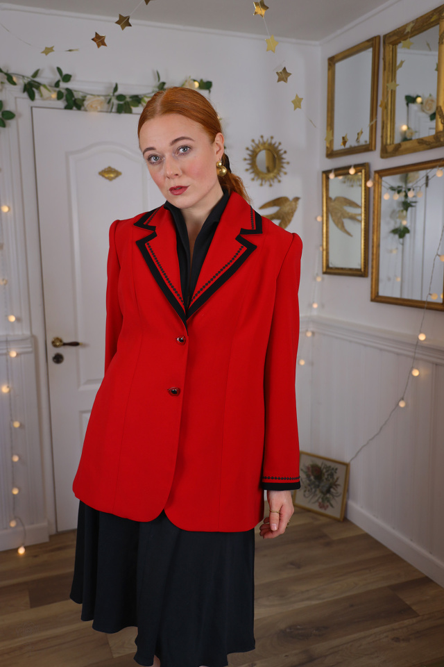 Merry Elegant Red Vintage Blazer | M/L