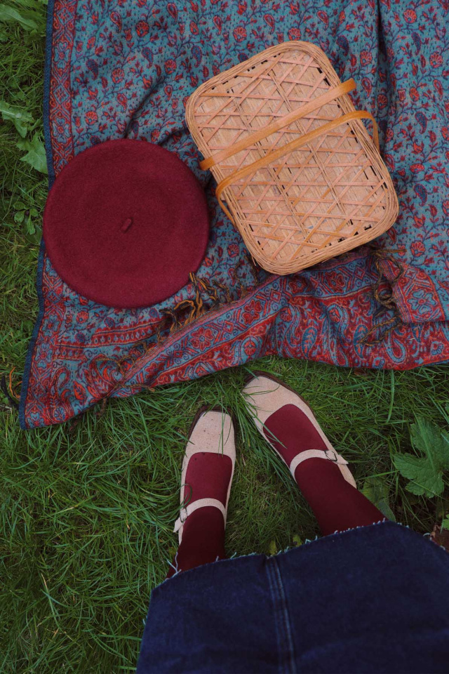 Midnight Kisses Beret 