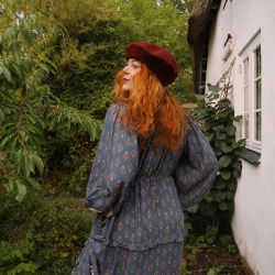 Midnight Kisses Beret 