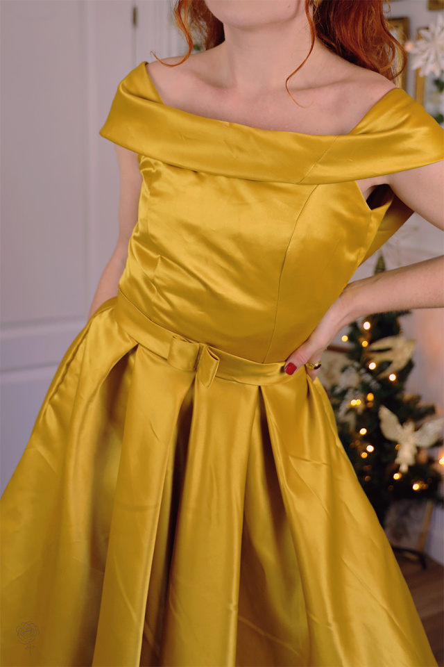Mini Golden Belle Dress | S