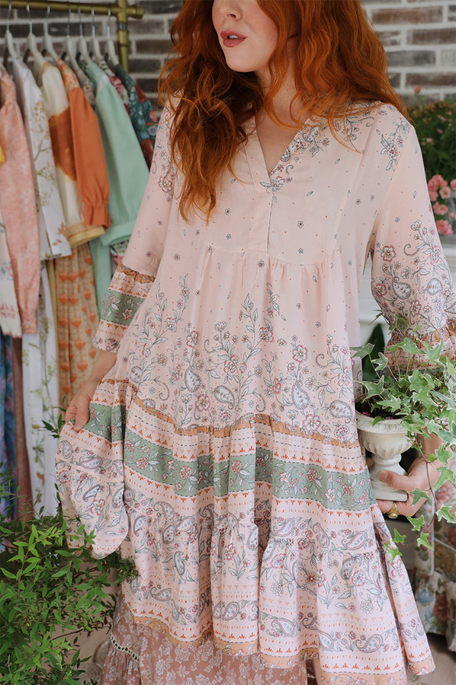 Morning Bliss Light Peachy Floral Mini 