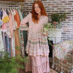 Morning Bliss Light Peachy Floral Mini 