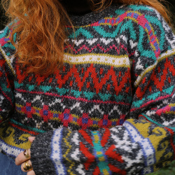 Multi Coloured Comfy Vintage Sweater | M