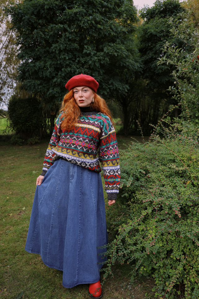 Multi Coloured Comfy Vintage Sweater | M