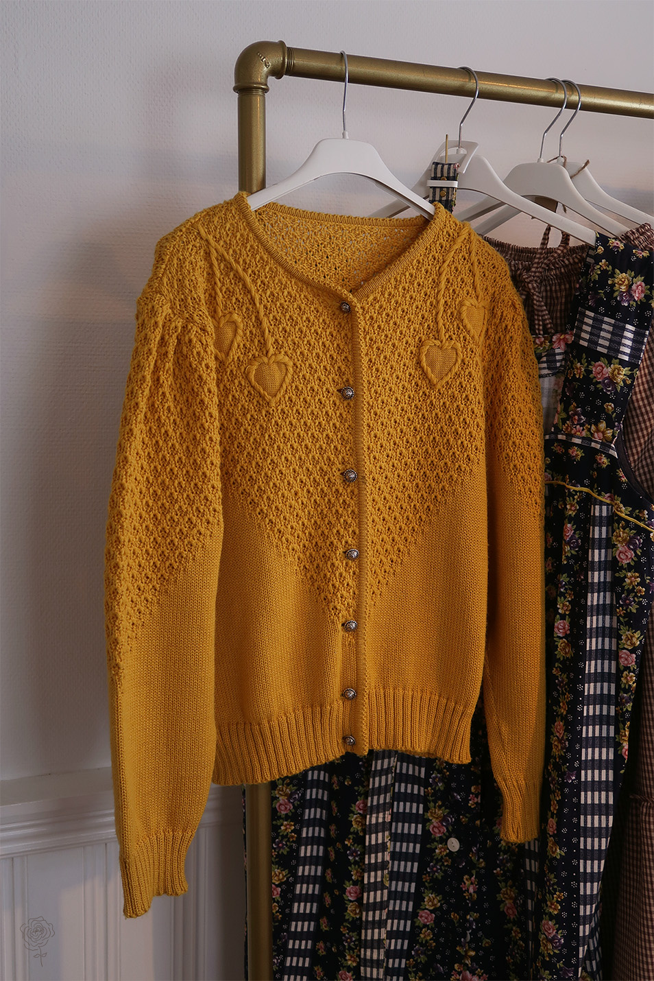 [Archive]90s Gold Lamé Grunge Cardigan Gianfranco Ferre Vintage Draping Metallic Gold Knit Cardigan