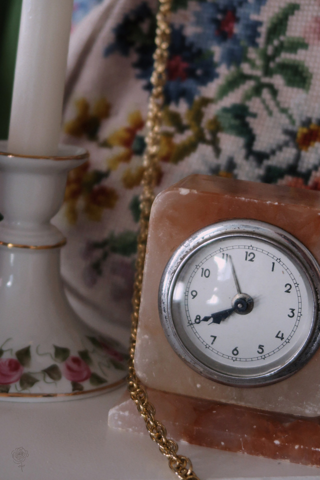 Old Marble Decorative Clock