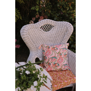 One With Big Flowers Pillow Case 