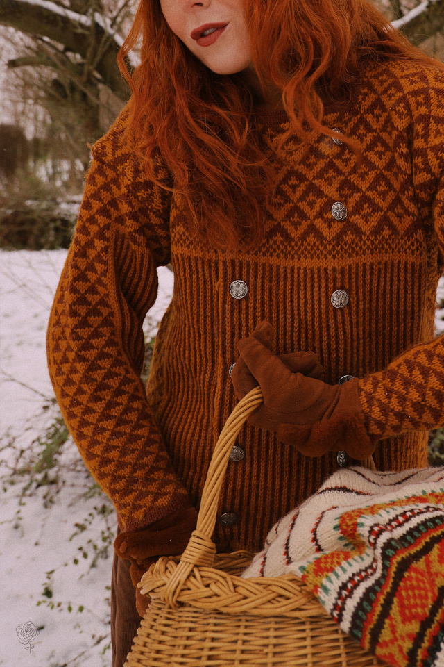 Orange &amp; Brown Handknitted Vintage Sweater | S