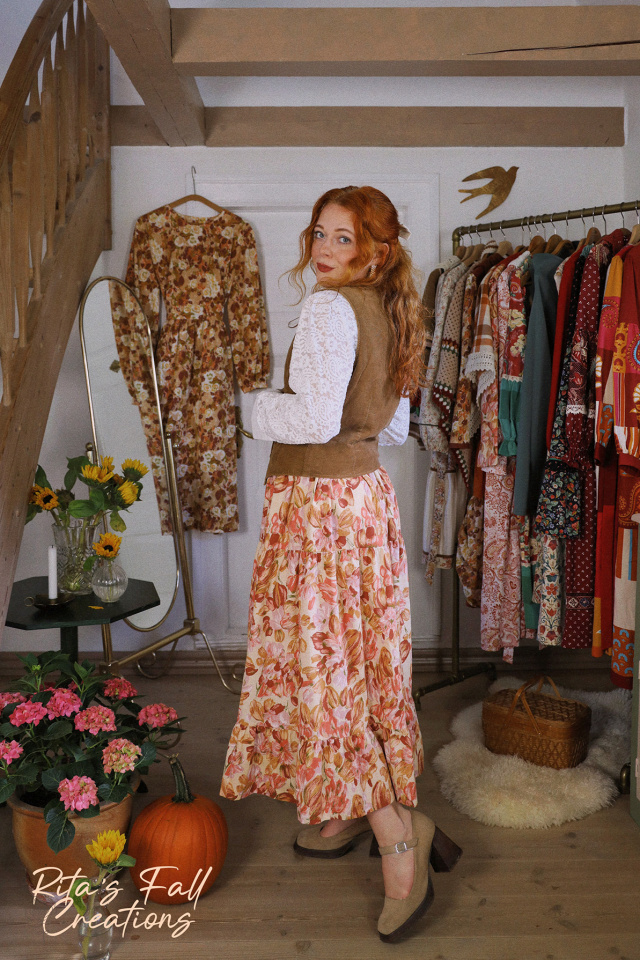 Rita's Orange Fall Floral Recycled Skirt | S