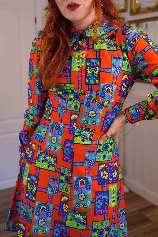 Funky Orange Square Floral 70's Mini | S