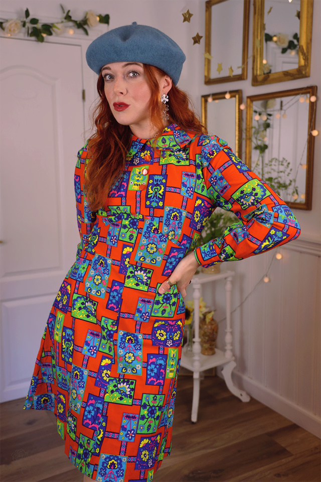 Funky Orange Square Floral 70's Mini | S