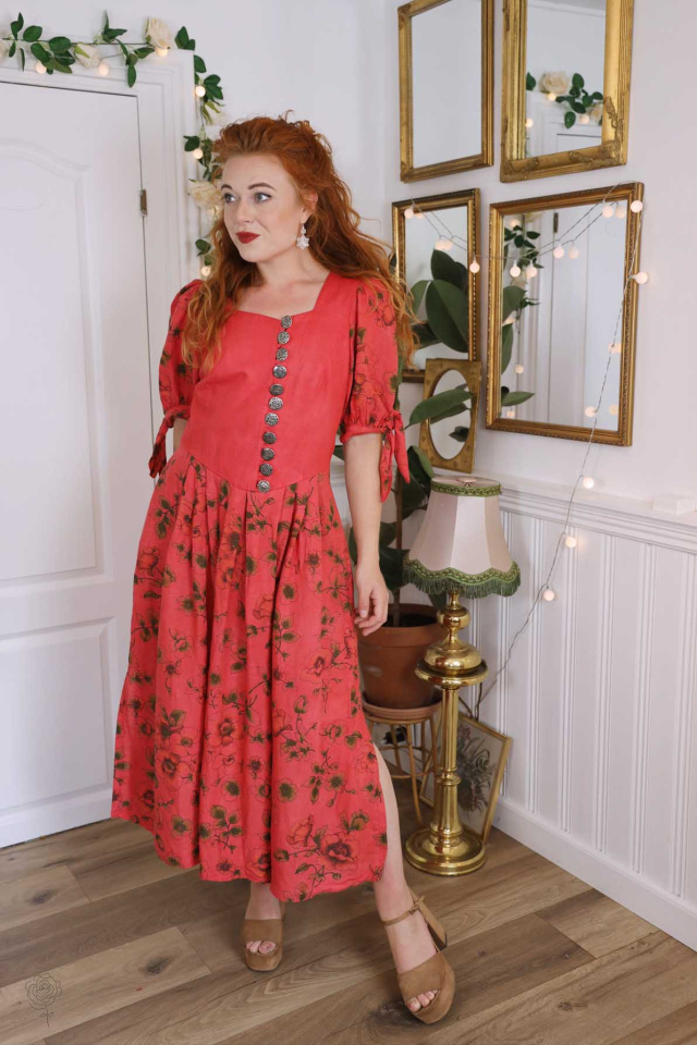 Peachy Pink Austrian Vintage Dress | M