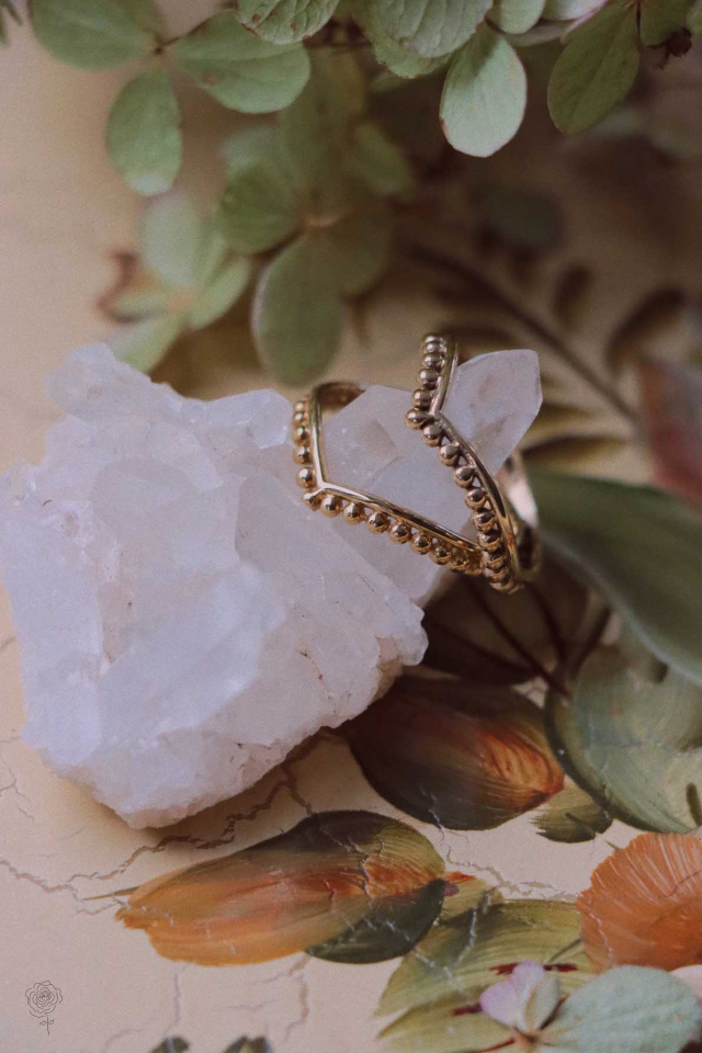 Pearl String Brass Ring