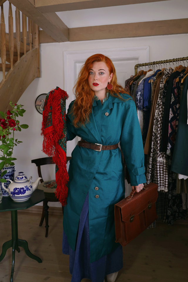 Petrol Green Vintage Trenchcoat | L