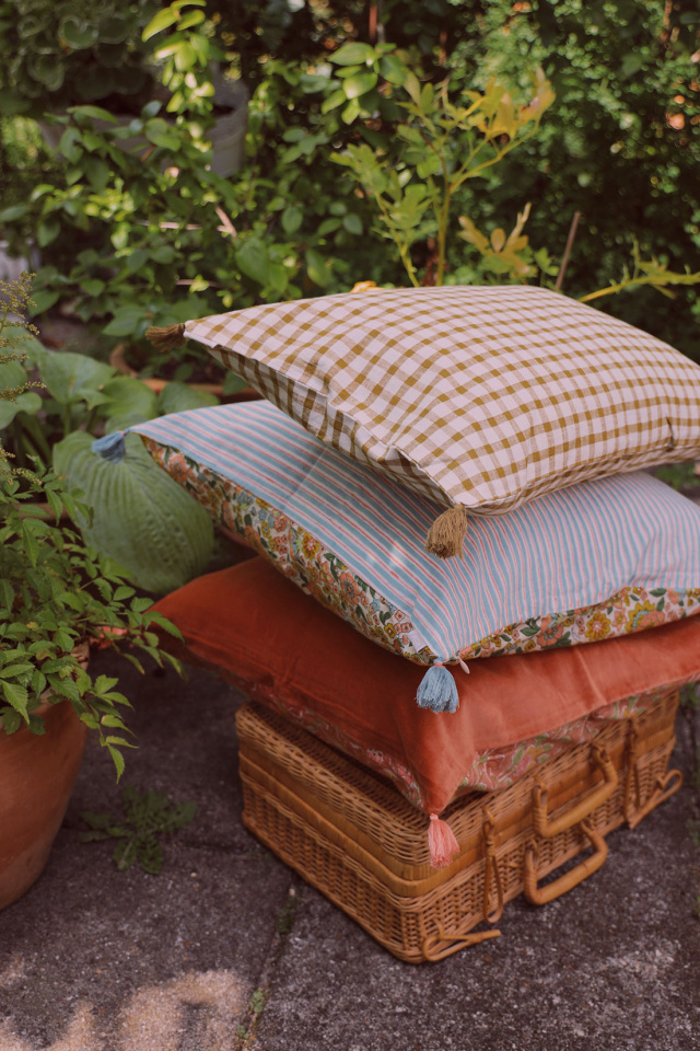 Peachy Velvet &amp; Cotton Pillow Cover 