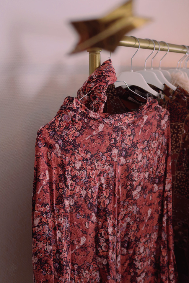 Warm Pink Floral Animal Vintage Skirt | XS