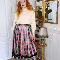 Pink Plaid Vintage Skirt | XS