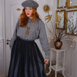 Grey &amp; Black Striped Vintage Skirt | S
